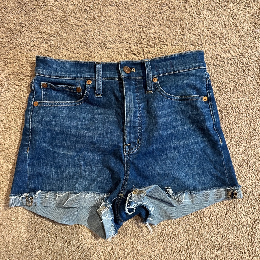 Madewell high rise denim shorts size 26